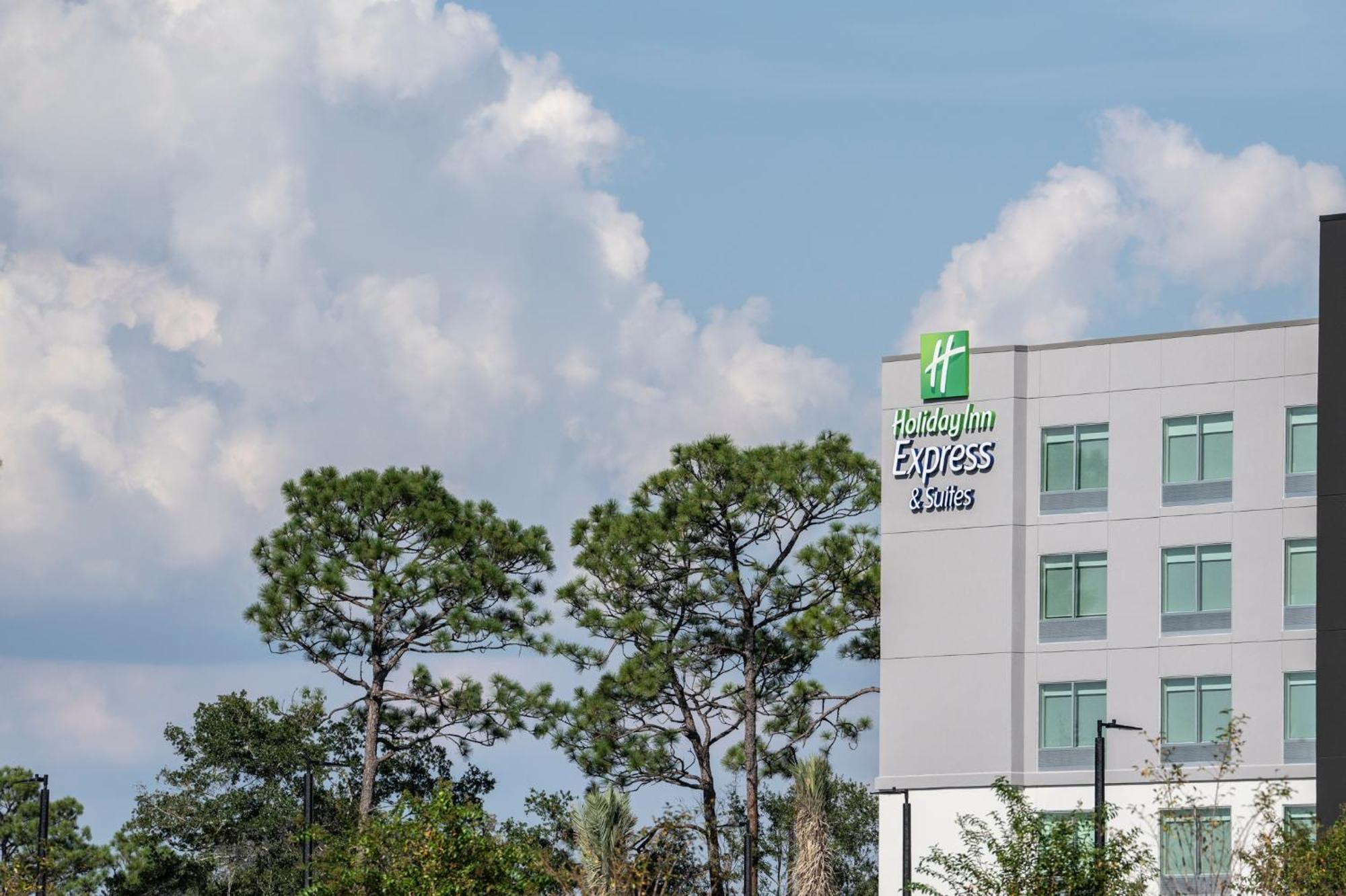 Holiday Inn Express & Suites Fort Walton Beach - Eglin Area By Ihg Экстерьер фото